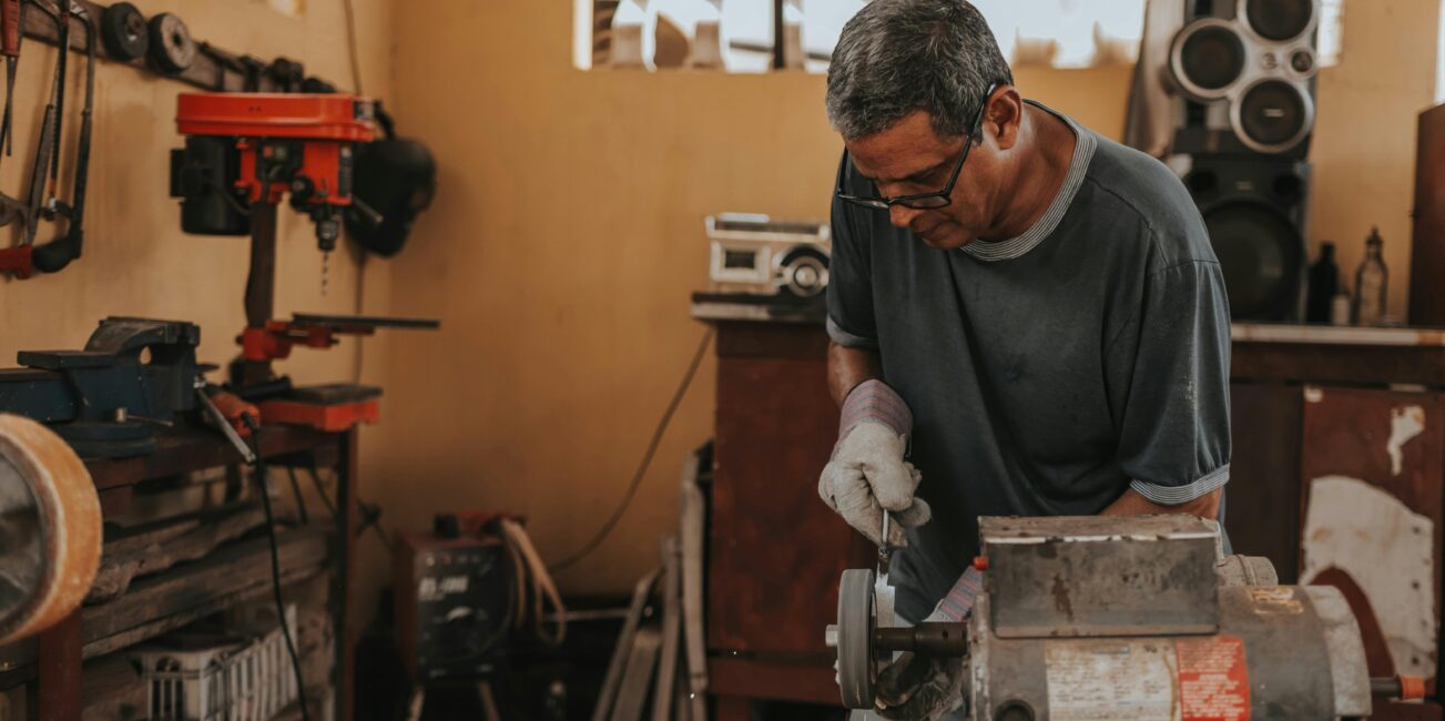 Frezarka CNC do metalu kompletny poradnik dla początkujących i zaawansowanych!